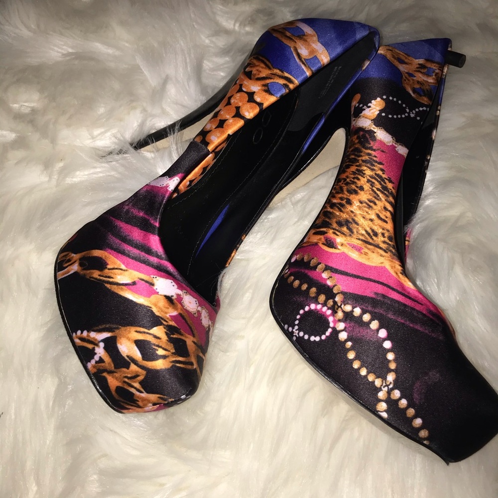 Aldo multicolored platform pumps